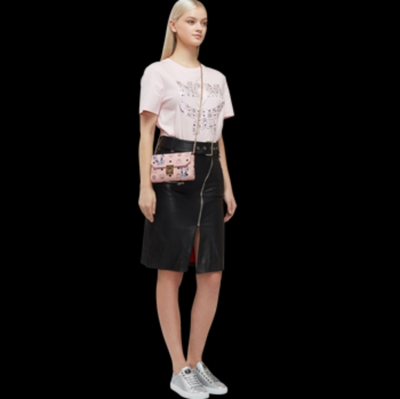 SOLD - MCM Wallet with Chain - Picture 5 of 7